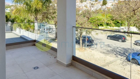 Moradia T3 para Venda em Albufeira e Olhos de Água