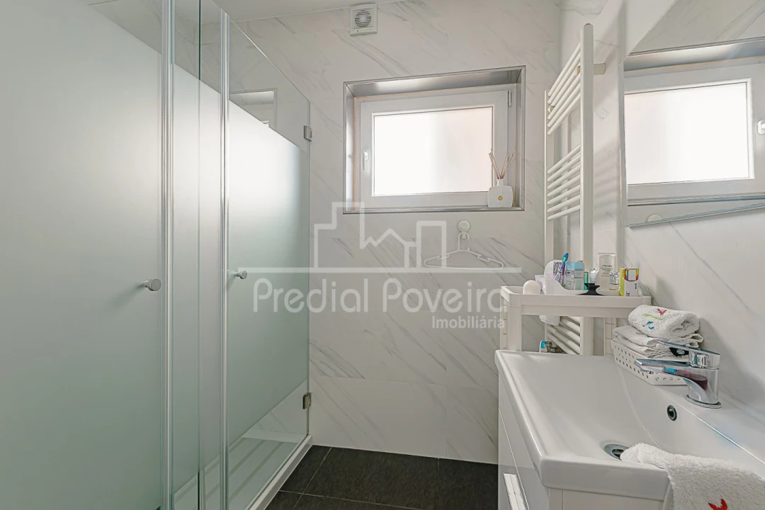 Moradia T6 para Venda em Estela Foto 7