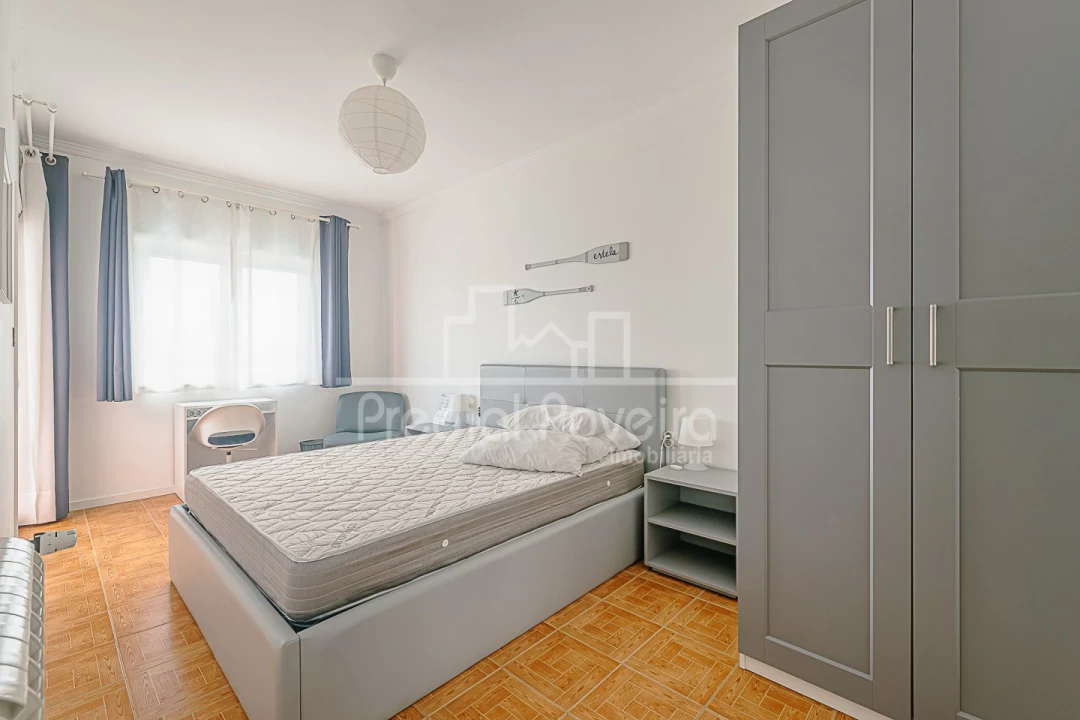 Moradia T6 para Venda em Estela Foto 16