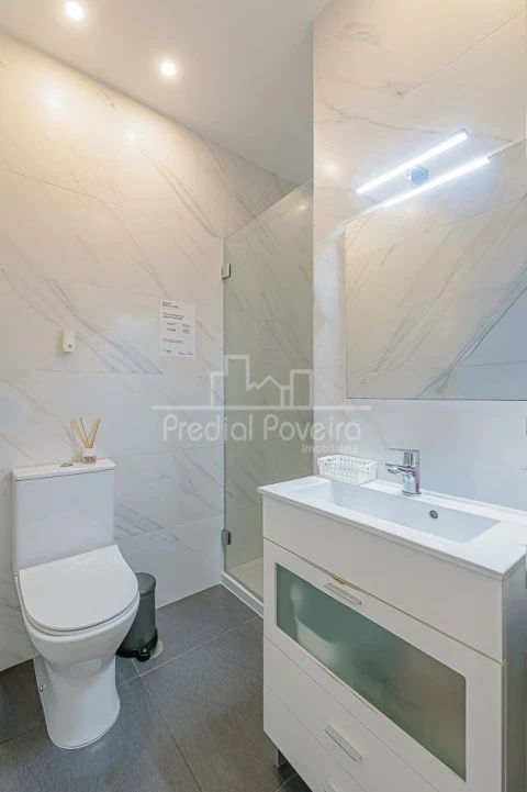 Moradia T6 para Venda em Estela