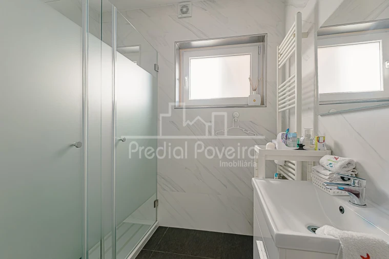 Moradia T6 para Venda em Estela Foto 7