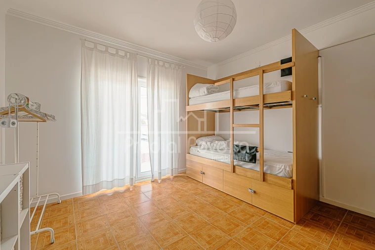 Moradia T6 para Venda em Estela Foto 9