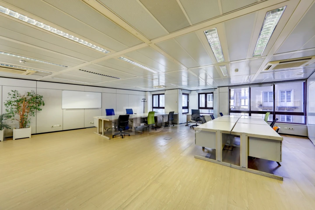 Escritório para Arrendamento em Areeiro Foto 15