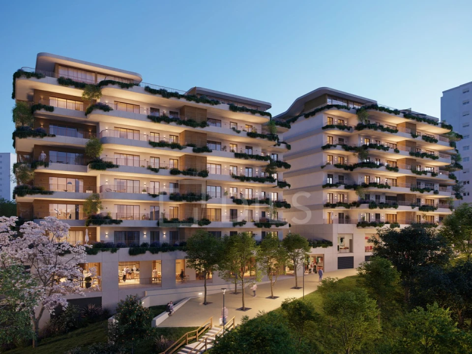 Apartamento T4 para Venda em Santo António dos Cavaleiros e Frielas Foto 21