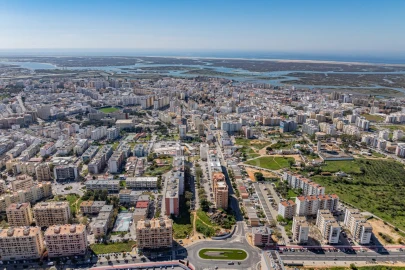 Apartamento T5 para Venda em Faro (Sé e São Pedro)