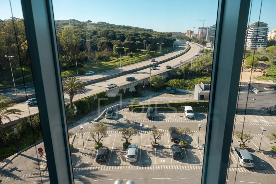 Escritório para Arrendamento em Algés, Linda-A-Velha e Cruz Quebrada-Dafundo Foto 8
