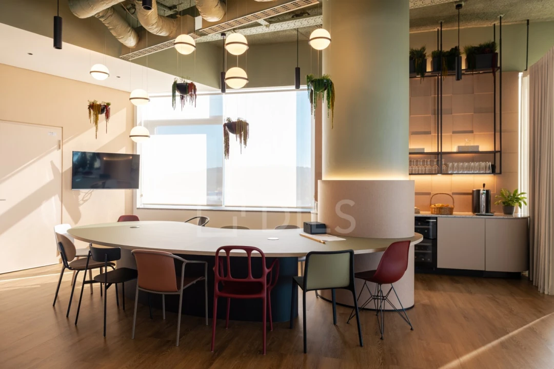 Escritório para Arrendamento em Algés, Linda-A-Velha e Cruz Quebrada-Dafundo Foto 14