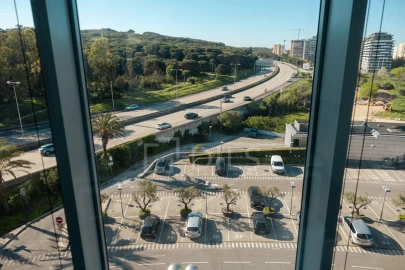 Escritório para Arrendamento em Algés, Linda-A-Velha e Cruz Quebrada-Dafundo