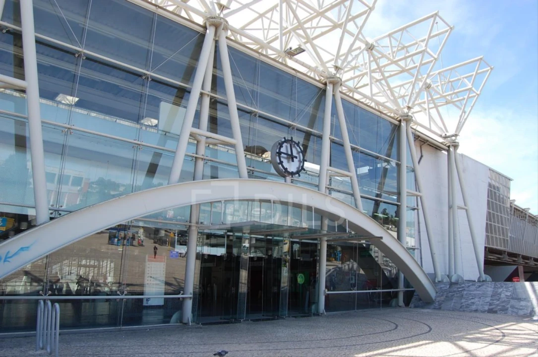 Escritório para Arrendamento em Campolide Foto 14