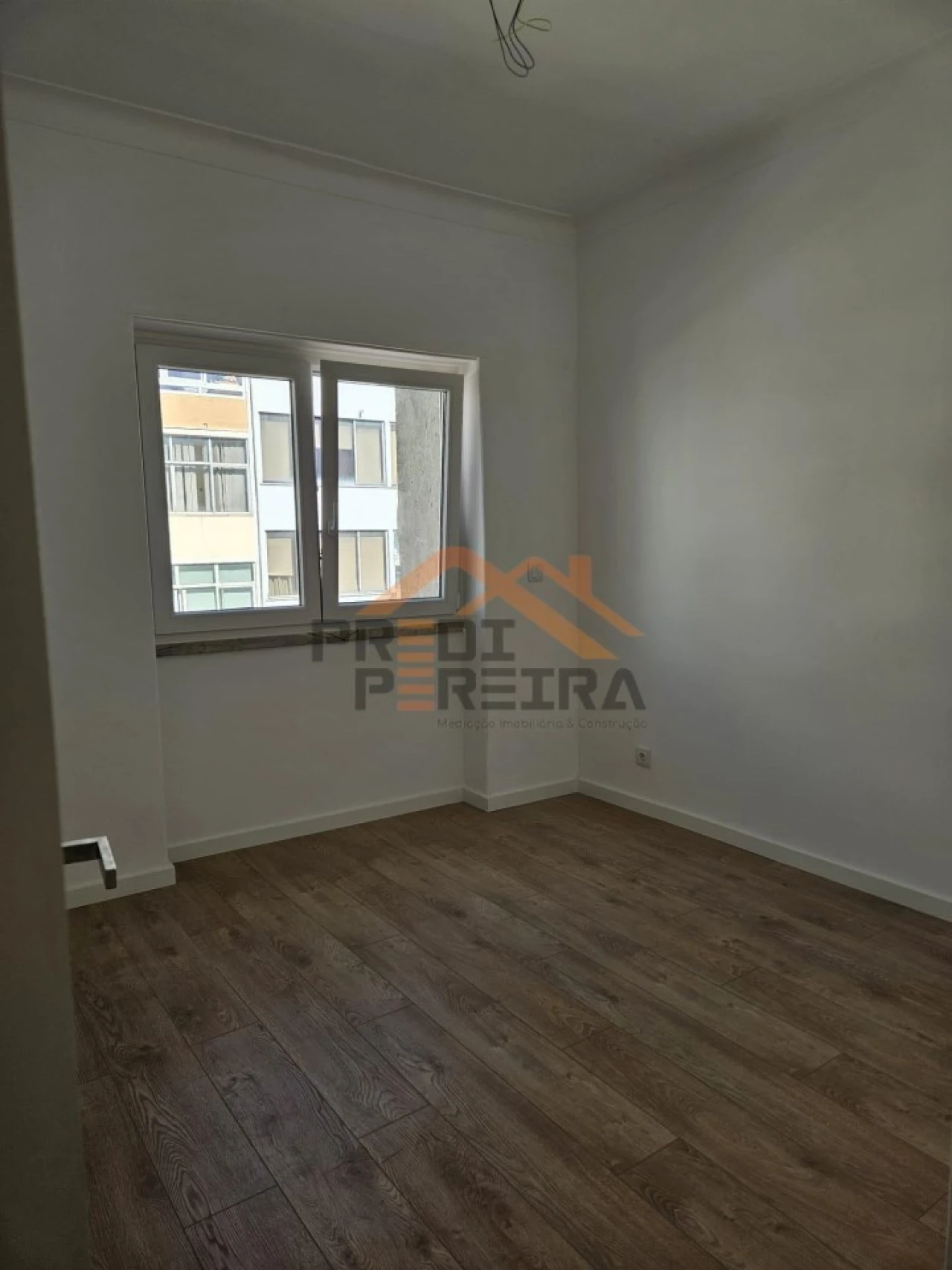 Apartamento T2 para Venda em Venteira Foto 15