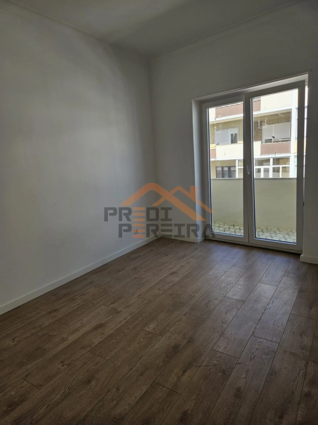 Apartamento T2 para Venda em Venteira Foto 13