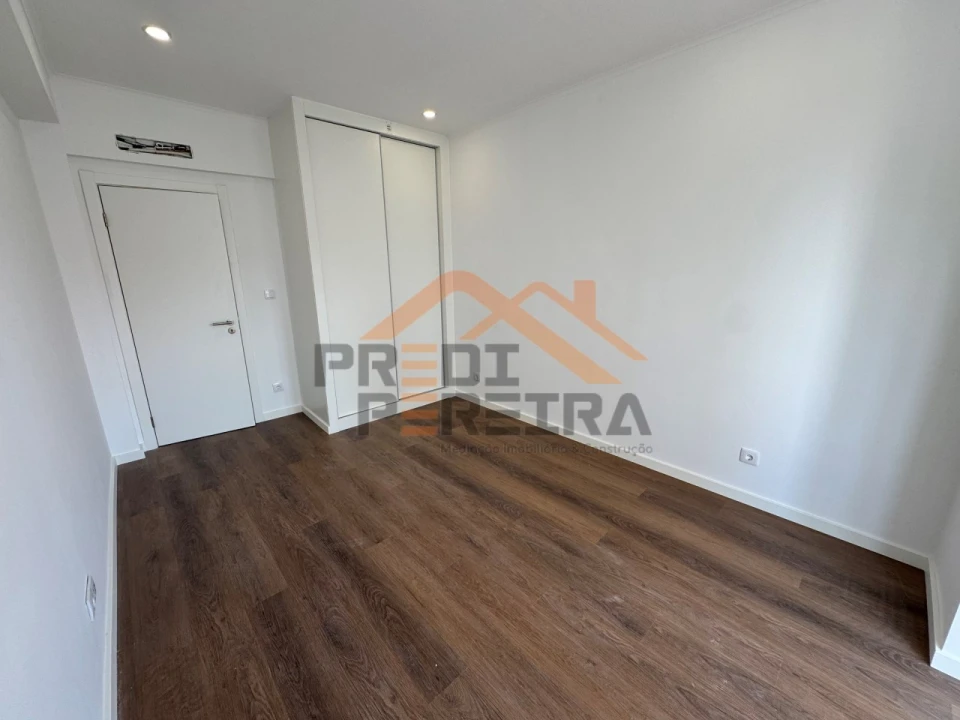 Apartamento T2 para Venda em Venteira Foto 10