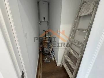 Apartamento T2 para Venda em Venteira