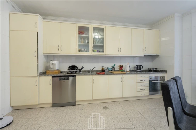 Apartamento T2 para Venda em São Miguel do Souto e Mosteirô Foto 8