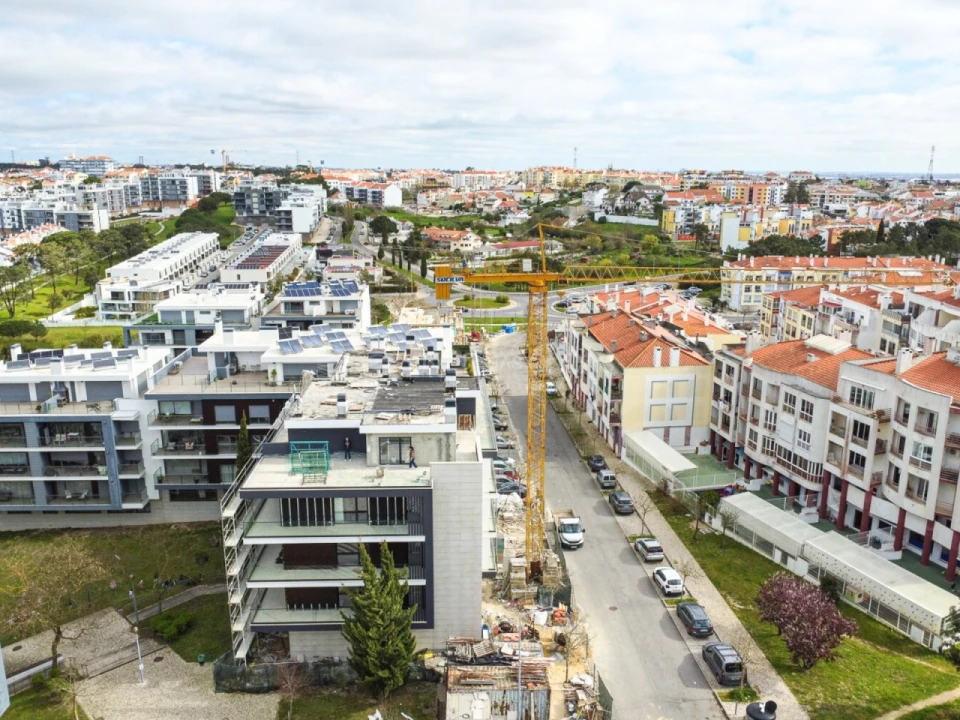Apartamento T3 para Venda em Charneca de Caparica e Sobreda Foto 23
