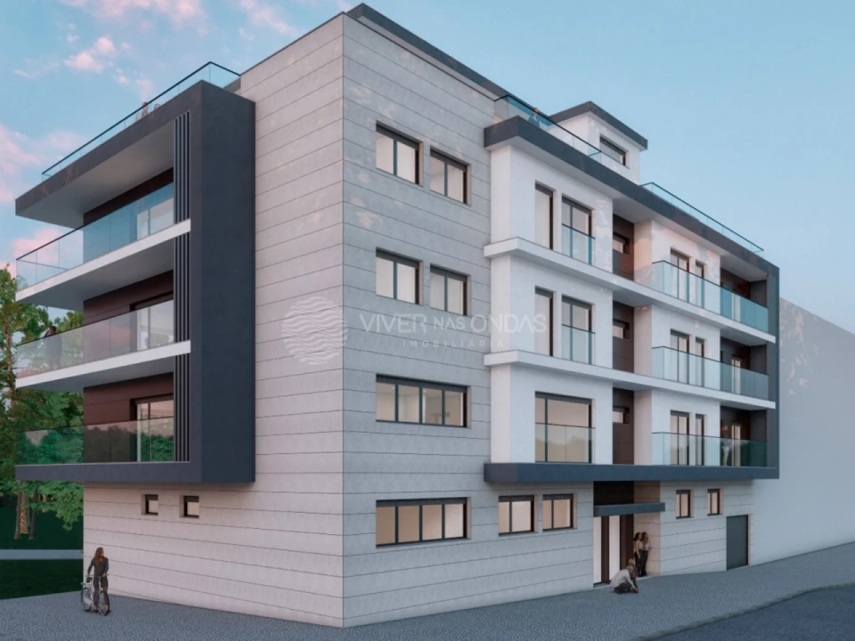 Apartamento T3 para Venda em Charneca de Caparica e Sobreda Foto 35