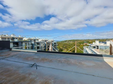 Apartamento T3 para Venda em Charneca de Caparica e Sobreda