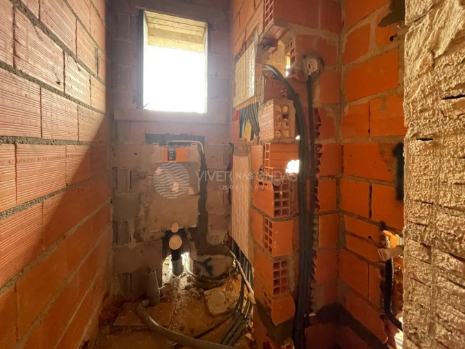 Moradia T4 para Venda em Quinta do Anjo Foto 10