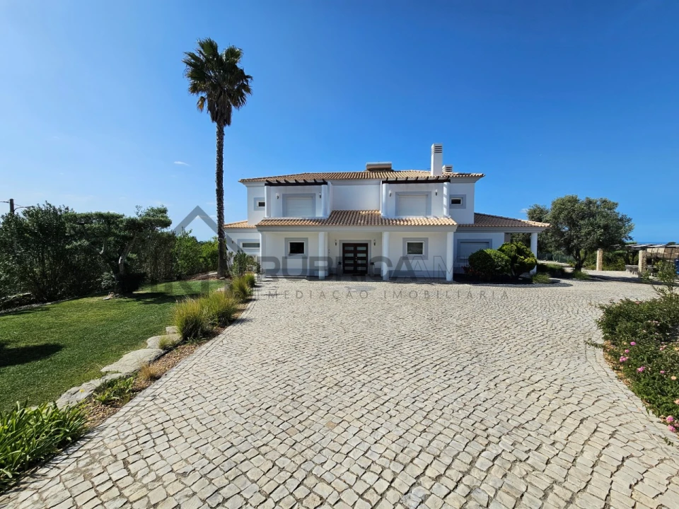 Moradia T4 para Venda em Loule (São Sebastião) Foto 3