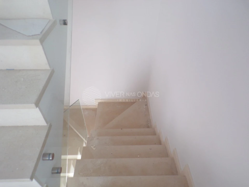 Moradia T3 para Venda em Sesimbra (Santiago) Foto 8