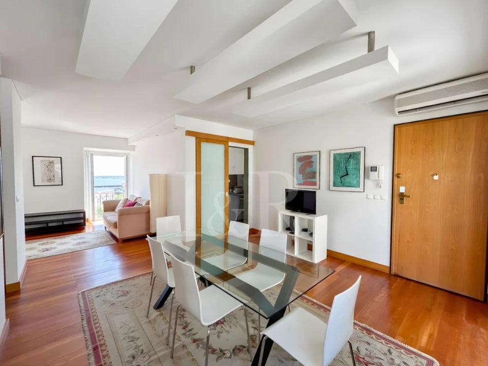 Apartamento T2 para Venda em Misericórdia Foto 8