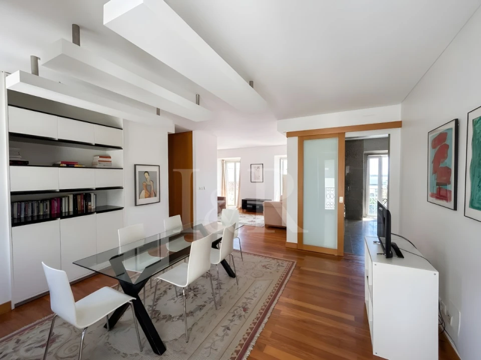 Apartamento T2 para Venda em Misericórdia Foto 9