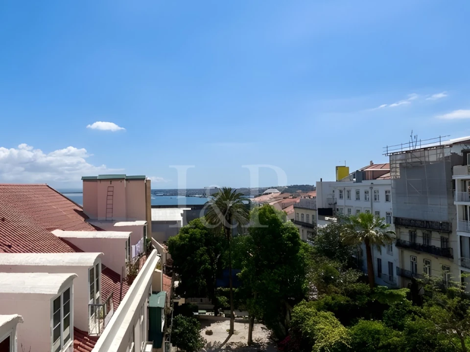 Apartamento T2 para Venda em Misericórdia Foto 22