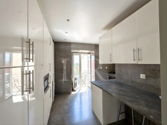 Apartamento T2 para Venda em Misericórdia Foto 11