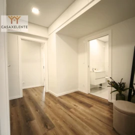 Apartamento T3 para Venda em Benfica