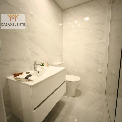 Apartamento T3 para Venda em Benfica Foto 13