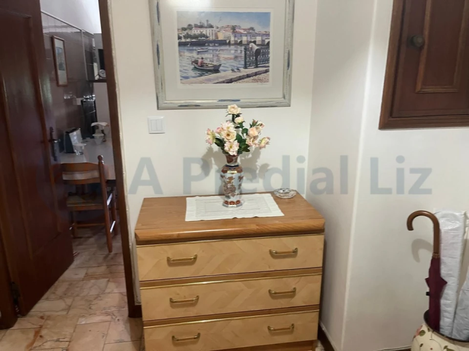 Apartamento T2 para Venda em São Domingos de Benfica Foto 11