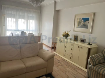 Apartamento T2 para Venda em São Domingos de Benfica