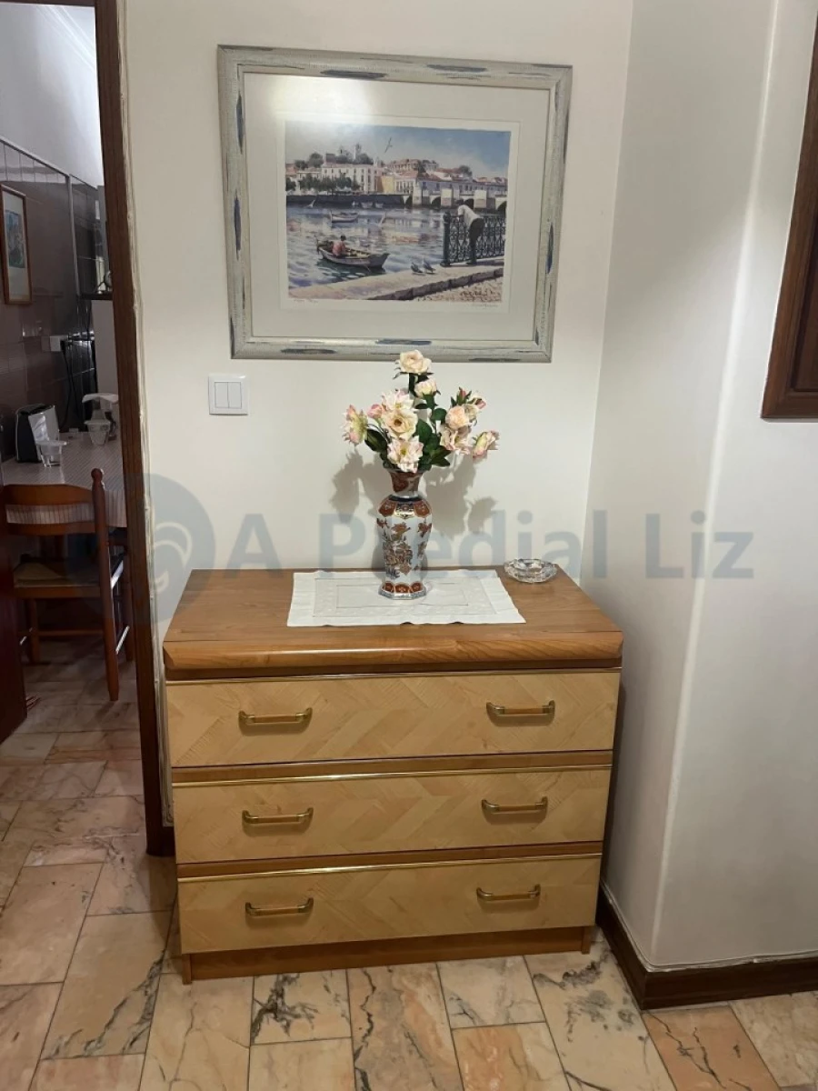 Apartamento T2 para Venda em São Domingos de Benfica Foto 12