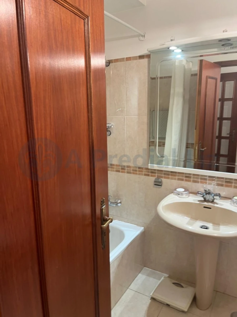 Apartamento T2 para Venda em São Domingos de Benfica Foto 19