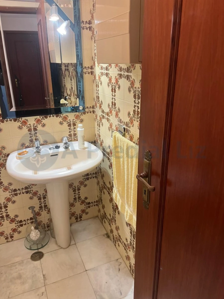 Apartamento T2 para Venda em São Domingos de Benfica Foto 23