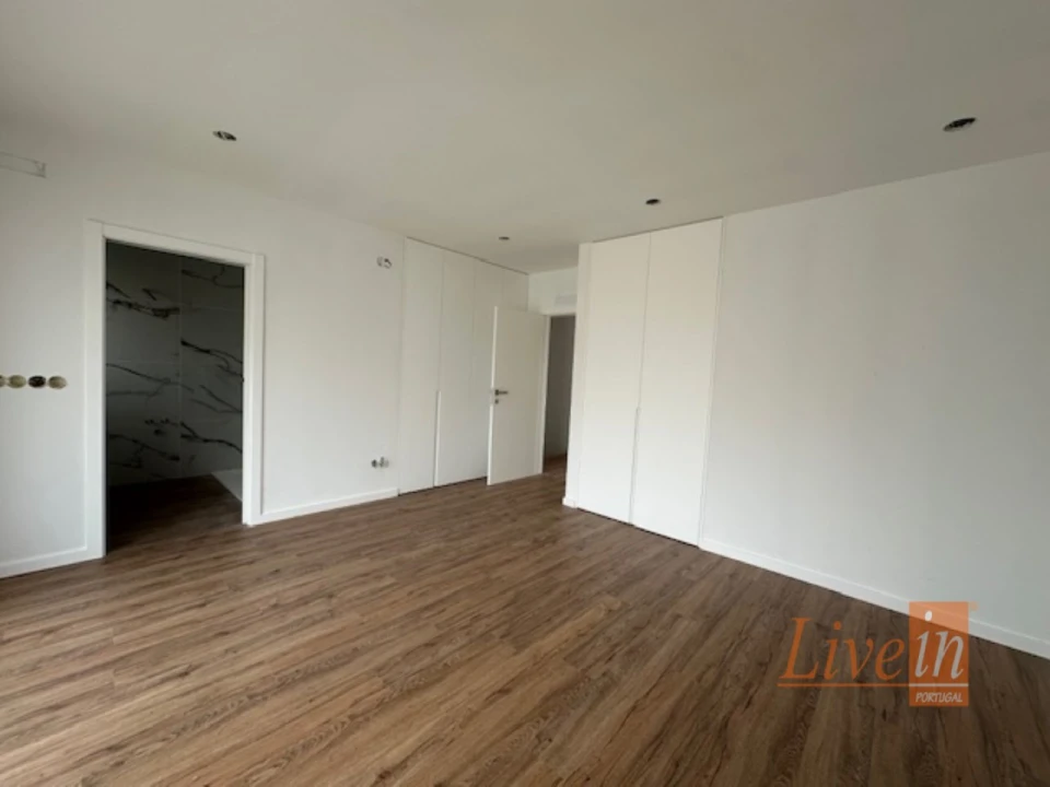 Moradia T3 para Venda em Ericeira Foto 12