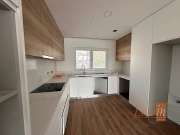 Moradia T3 para Venda em Ericeira