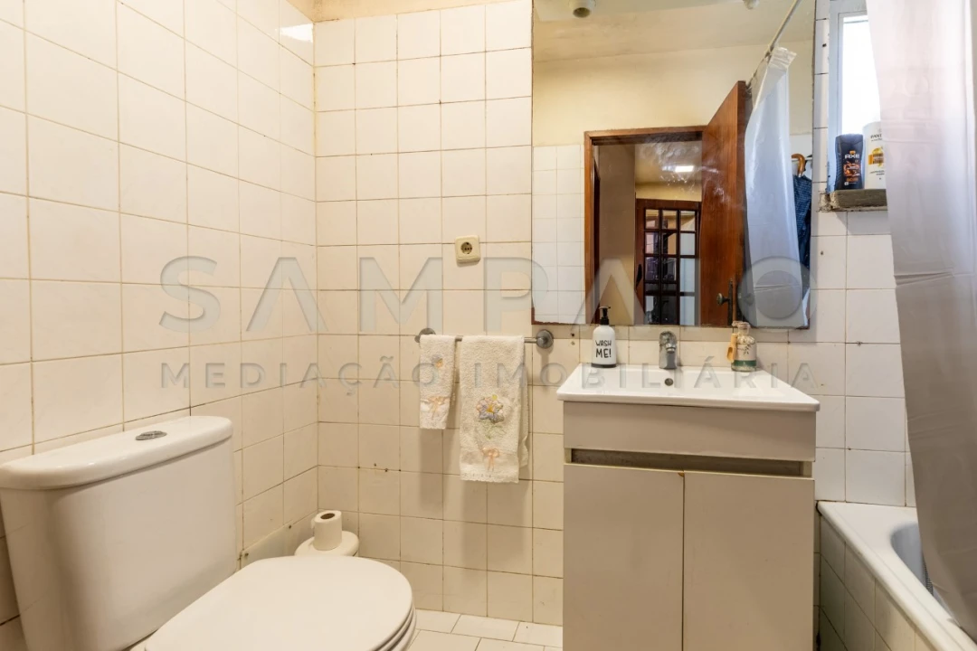 Apartamento T2 para Venda em Fânzeres e São Pedro da Cova Foto 7