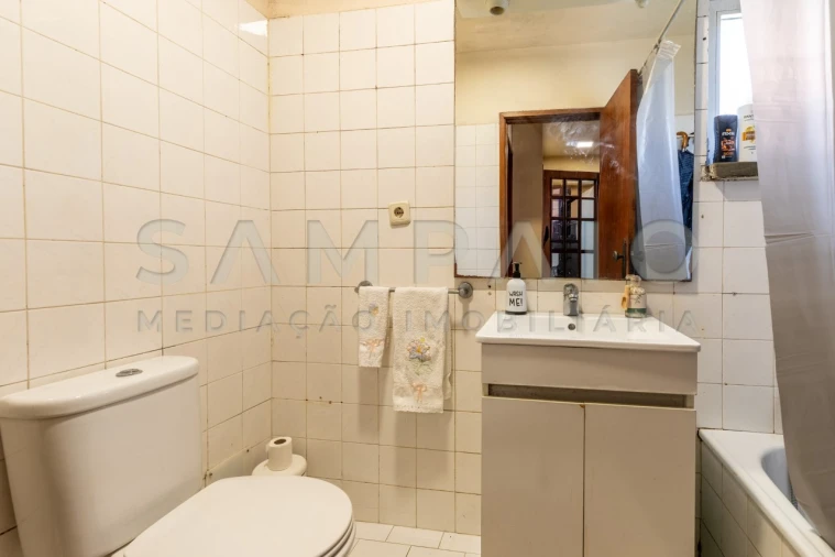 Apartamento T2 para Venda em Fânzeres e São Pedro da Cova Foto 7