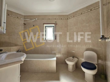 Apartamento T2 para Venda em Venda do Pinheiro e Santo Estêvão das Galés