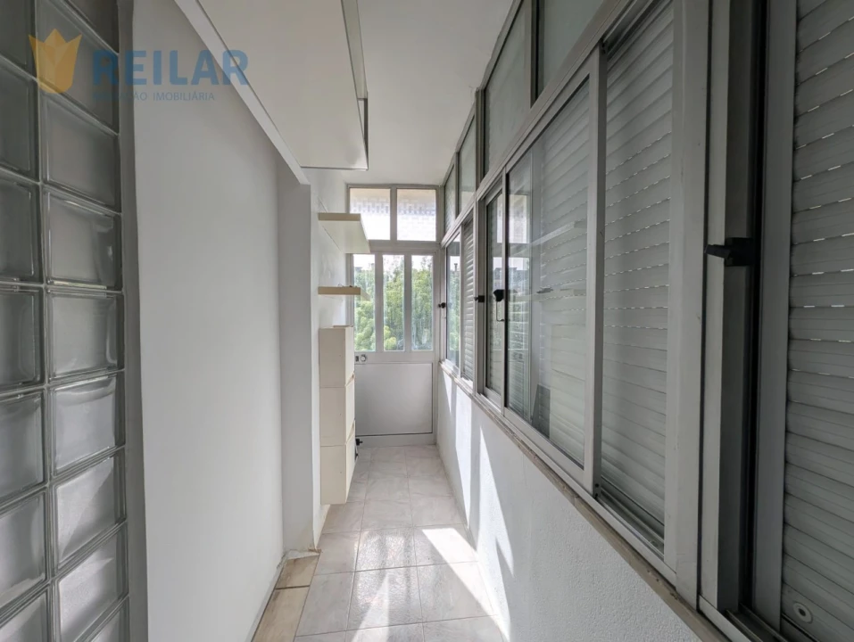 Apartamento T2 para Arrendamento em Parque das Nações Foto 29