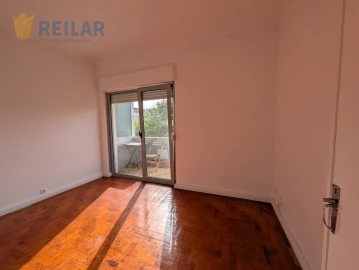 Apartamento T2 para Arrendamento em Parque das Nações