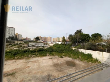 Apartamento T2 para Arrendamento em Parque das Nações