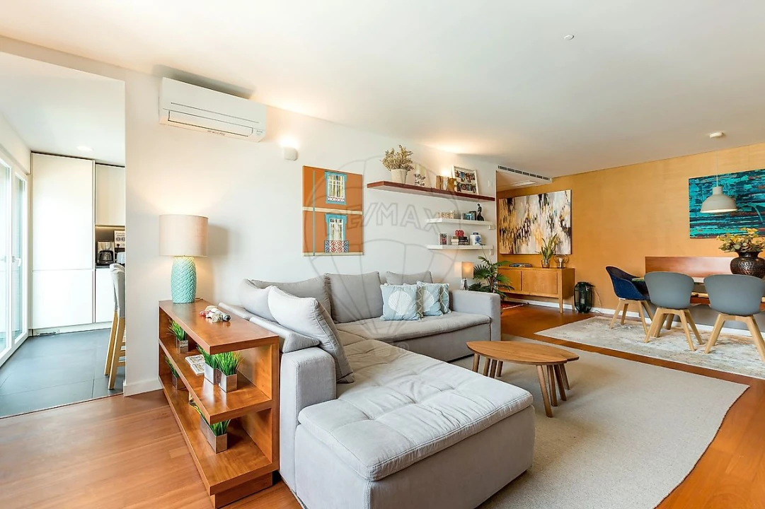 Apartamento T3 para Venda em Campo de Ourique Foto 9
