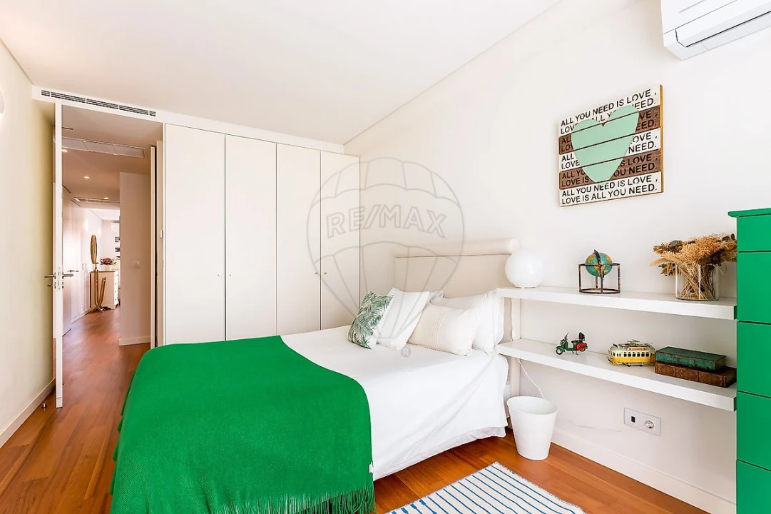 Apartamento T3 para Venda em Campo de Ourique Foto 25