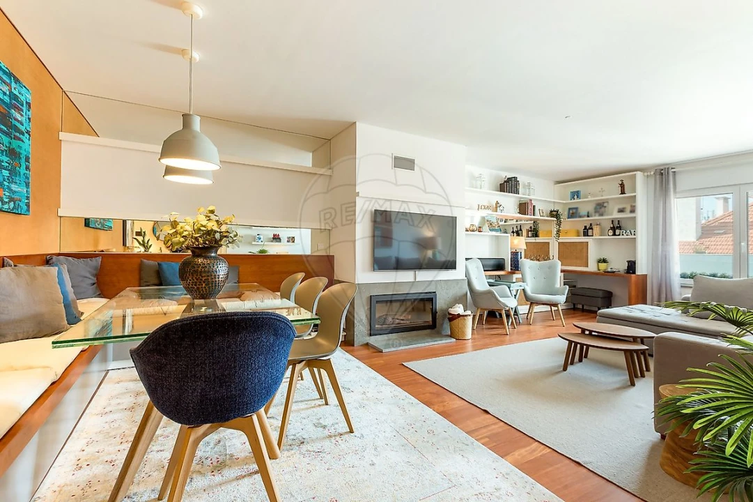 Apartamento T3 para Venda em Campo de Ourique Foto 1