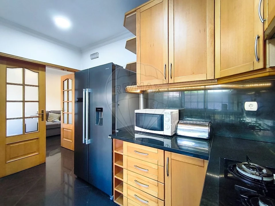 Apartamento T2 para Venda em Falagueira-Venda Nova Foto 19