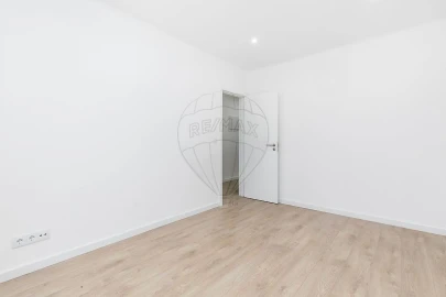 Apartamento T3 para Venda em Encosta do Sol