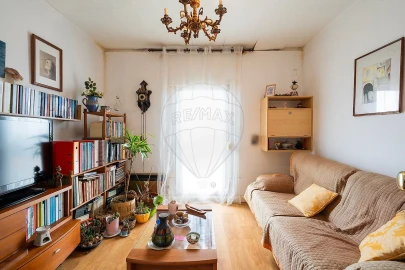 Apartamento T4 para Venda em Agualva e Mira-Sintra