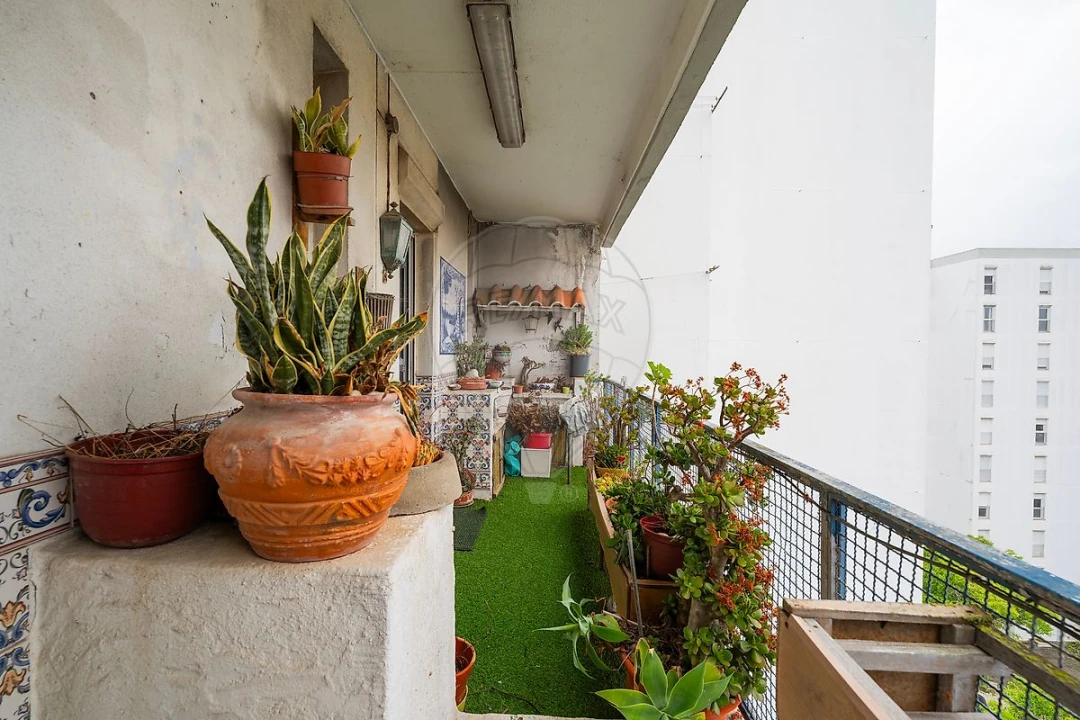 Apartamento T4 para Venda em Agualva e Mira-Sintra Foto 21